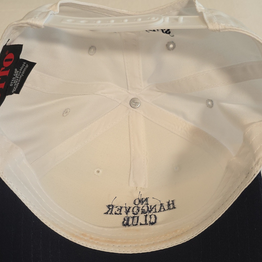 Nowadays NO HANGOVER CLUB Hat - Picture 3 of 4